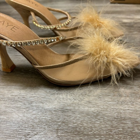 RAYE | Duke Heels In Nude Size 6 Revolve Feather Heels - Picture 3 of 10